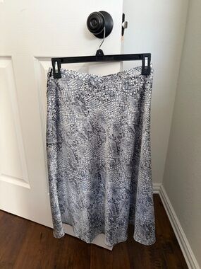 Gianni Bini Black & White Snake Print A-Line Midi Skirt